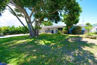 1455 NE Silver Maple Way, Jensen Beach, FL 34957