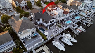 2019 Glenwood Dr, Ocean City, NJ 08226