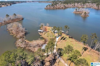 168 Layke Pointe, Clanton, AL 35046
