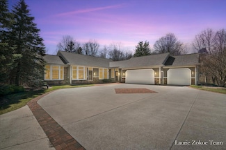12383 24th Ave, Marne, MI 49435