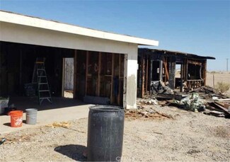 2184 Riviera Ct, Thermal, CA 92274