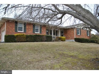 2617 Tonbridge Dr, Wilmington, DE 19810