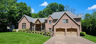 23 Tanners Rd, Great Neck, NY 11020