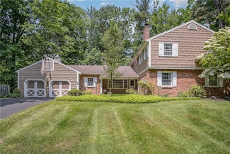 285 Panorama Trail, Rochester, NY 14625