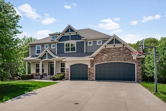 7713 Oxbow Creek Cir N, Minneapolis, MN 55445