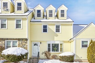 109 Merrimack Meadows Ln Unit 123, Tewksbury, MA 01876