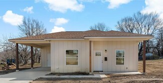 1350 Fitzhugh Ave, Paris, TX 75460