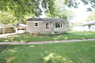 608 N 12th St, Clarinda, IA 51632