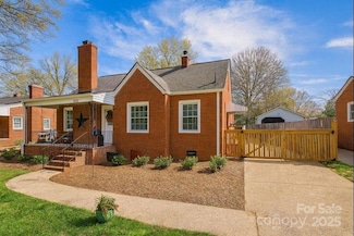 3735 Mcmillan St, Charlotte, NC 28205