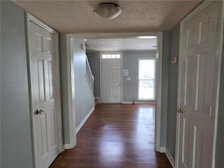 876 Indian Lake Dr NW, Lilburn, GA 30047