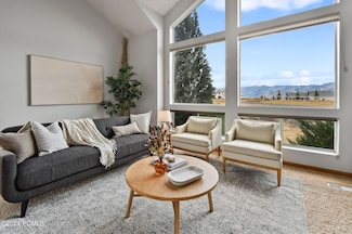 7618 Whileaway Rd E, Park City, UT 84098
