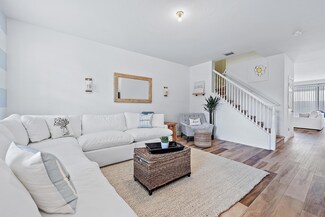 2734 Avalon Way, Jupiter, FL 33458