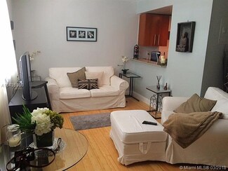 650 NE 61st St Unit 22, Miami, FL 33137