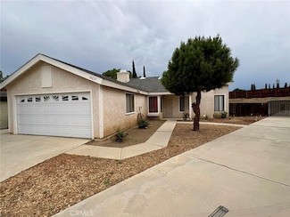 14237 Poplar St, Hesperia, CA 92344