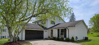 715 Marbury Dr SE, Ada, MI 49301