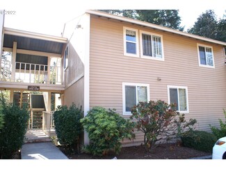 12704 SE 110th Ct Unit 138, Clackamas, OR 97015