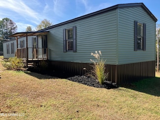 369 Leslie Rd, Pope, MS 38658