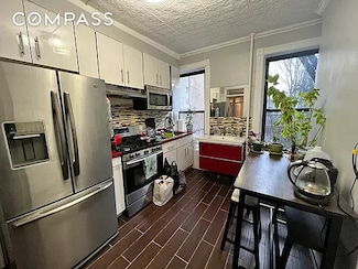 254 Wyckoff St Unit 2-L, New York City, NY 11217