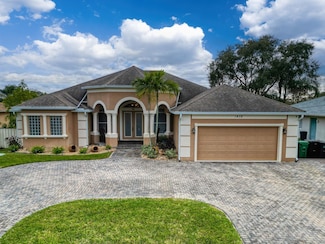 1438 SW Apache Ave, Port Saint Lucie, FL 34953