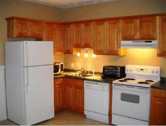 19 Harbor St Unit 2, Salem, MA 01970