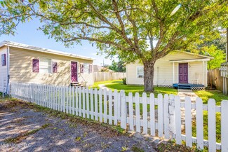 1812 Market St, Pascagoula, MS 39567