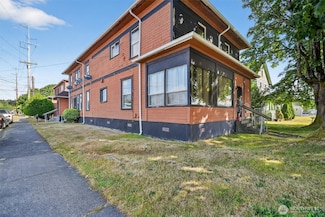 208 N M St, Aberdeen, WA 98520