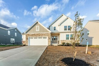2303 Jaxton Ct, Lewis Center, OH 43035