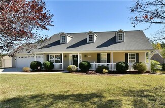 6304 Sullivantown Rd, Walkertown, NC 27051