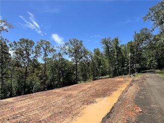 320 White Perch Ln, Zwolle, LA 71486
