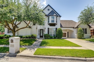 8401 Spence Ct, North Richland Hills, TX 76182