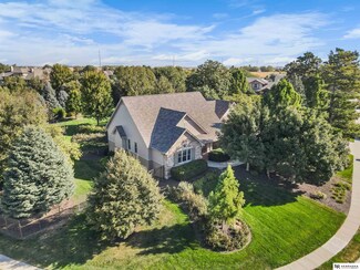 19404 Camden Ave, Elkhorn, NE 68022