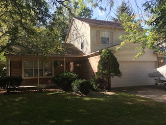 8048 Lake Crest Dr, Ypsilanti, MI 48197