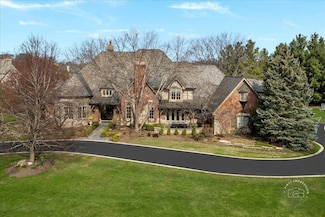 36W442 Hunters Gate Rd, Saint Charles, IL 60175
