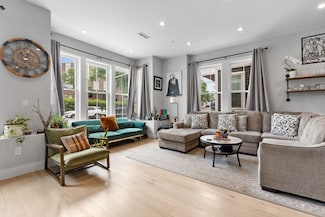 761 Washington St Unit 1, Boston, MA 02124