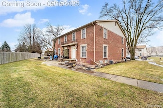 35389 Tall Oaks Dr Unit 132, Sterling Heights, MI 48312