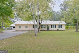 156 Henson Rd, Hawkinsville, GA 31036