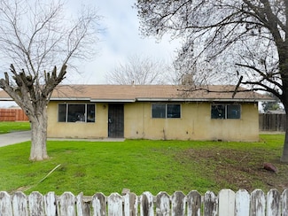 30808 Commercial Rd, Visalia, CA 93291
