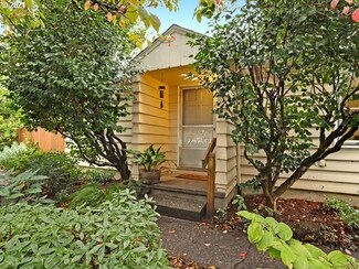 8027 SE Boise St, Portland, OR 97206