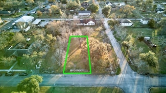 527 Dequeen Blvd, Port Arthur, TX 77640