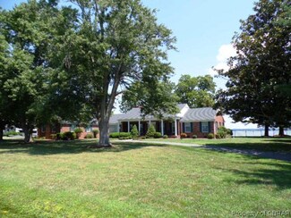 289 Daingerfield Rd, Tappahannock, VA 22560