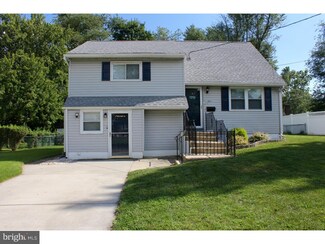 304 San Pedro Dr, Glendora, NJ 08029