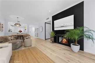 2233 Martin Unit 212, Irvine, CA 92612