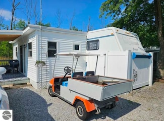 831 S Main St, Au Gres, MI 48703