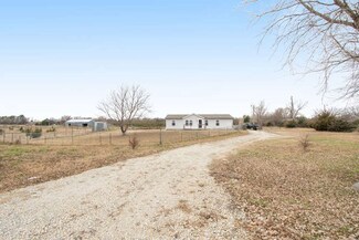 5401 S 157th St W, Clearwater, KS 67026