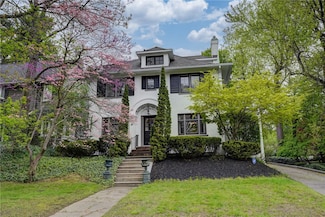 1598 Highland Ave, Rochester, NY 14618
