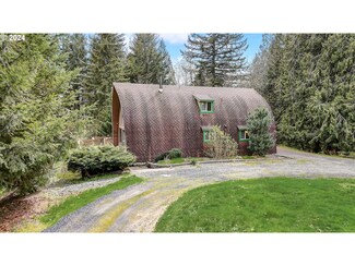 2162 Loop Rd, Stevenson, WA 98648