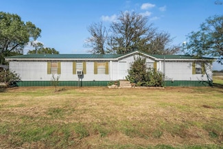 5654 Fm 1206, Iowa Park, TX 76367