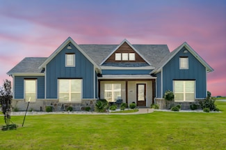 1610 Ryder Lee Ln, Waxahachie, TX 75165