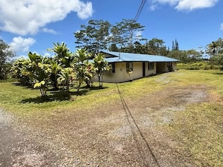 16 34th Ave Unit 1&2, Keaau, HI 96749