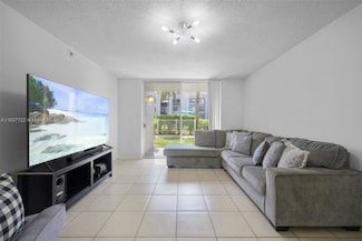 655 SW 111th Way Unit 1066, Pembroke Pines, FL 33025